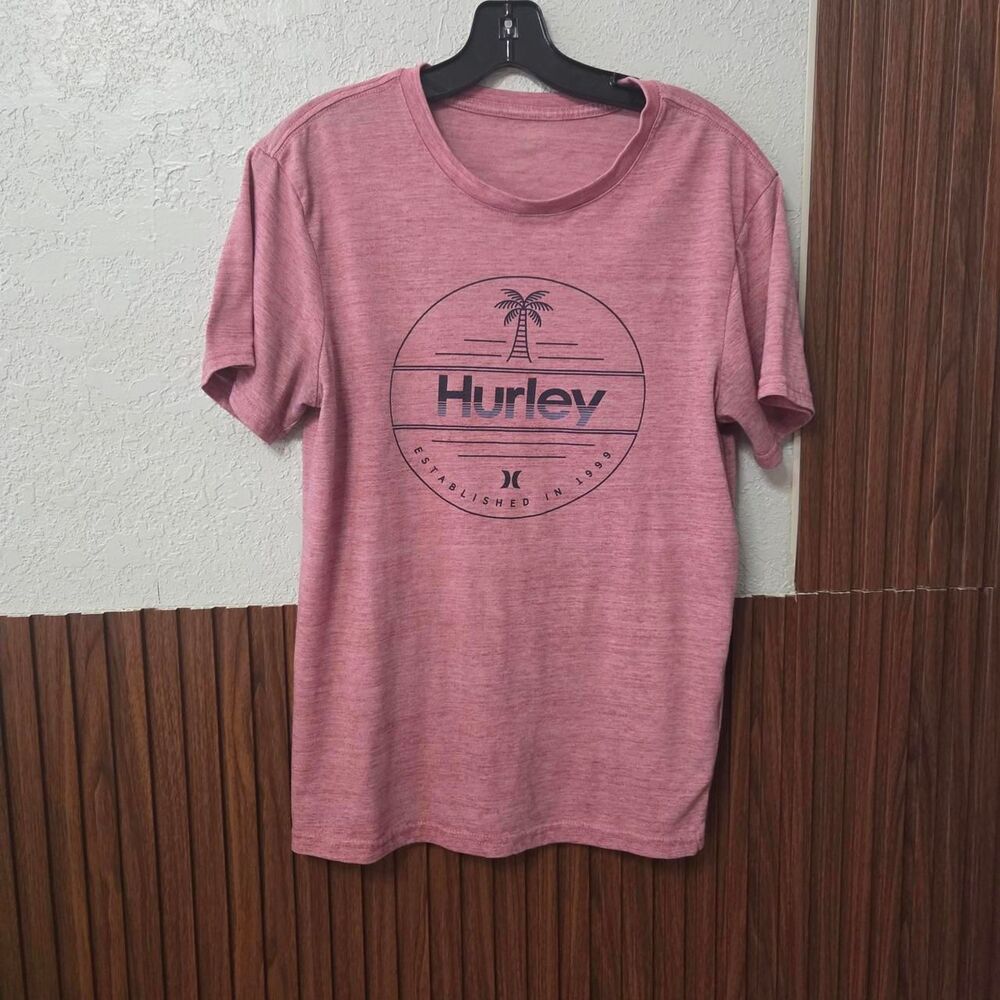 Hurley Men's Pink and Red T-shirt